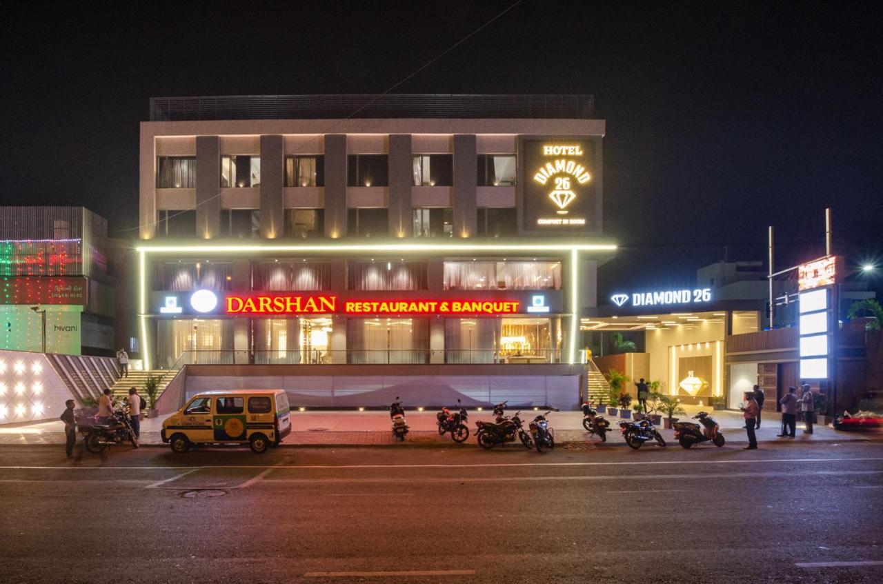 Hotel Diamond 26 Surat Exterior photo